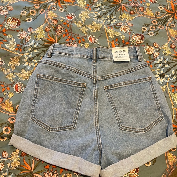 NWT Denim Jean Shorts Cotton On - Picture 3 of 3